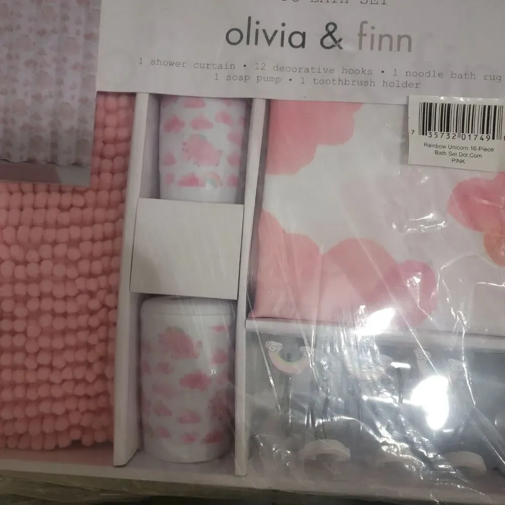 Olivia Finn Rainbow Unicorn 16 kids decor Piece Bath Set